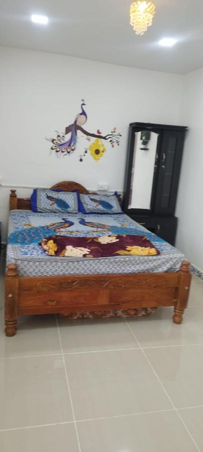 Kavieya Residency Hotel Pūrnānkuppam Exterior foto