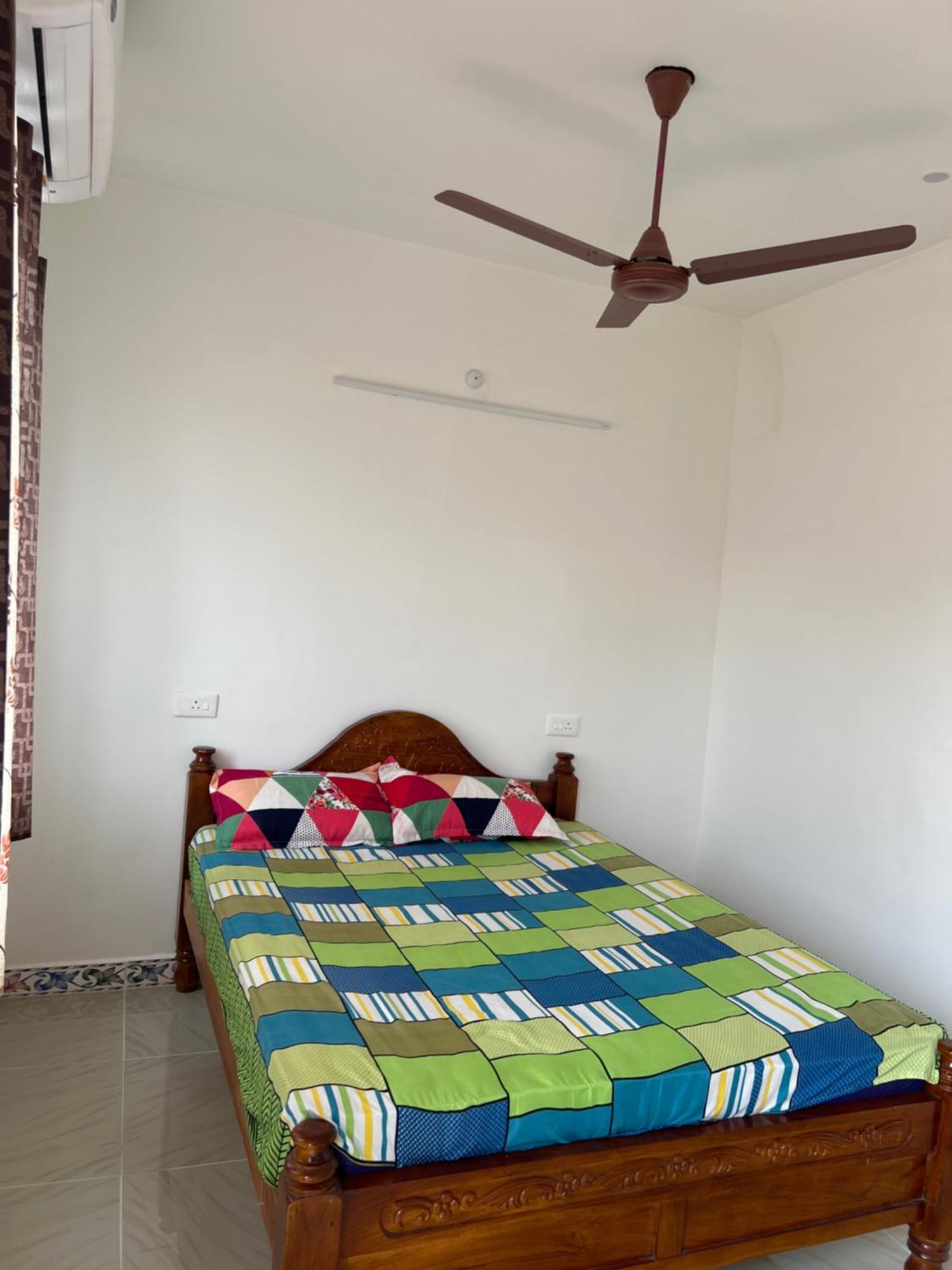 Kavieya Residency Hotel Pūrnānkuppam Exterior foto