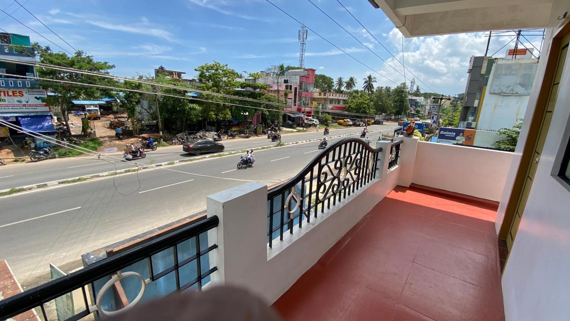 Kavieya Residency Hotel Pūrnānkuppam Exterior foto