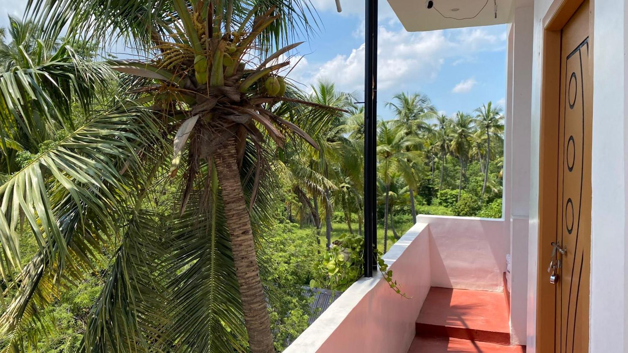 Kavieya Residency Hotel Pūrnānkuppam Exterior foto